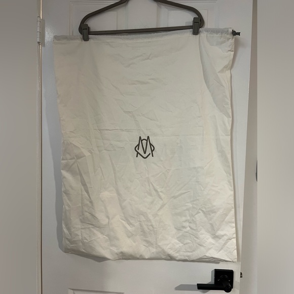 RIMOWA Large white drawstring heavier thicker bag 25x32 Suitcase Bag Laundry Bag - Picture 2 of 10